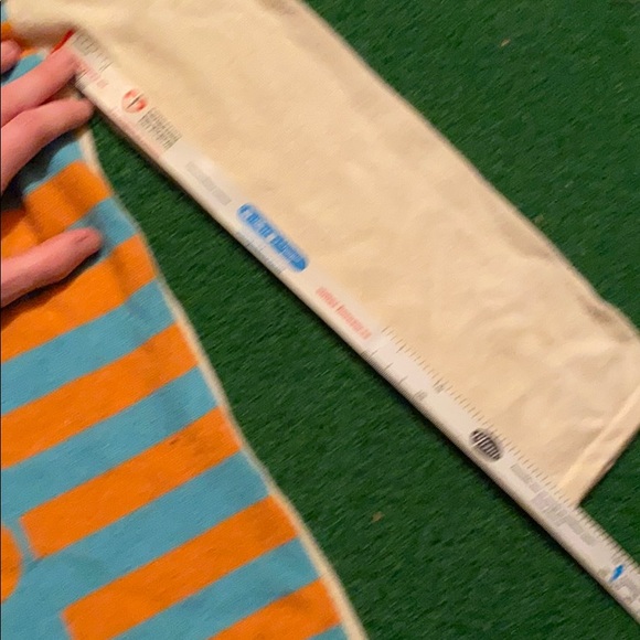 Cashmere Sweater - Picture 6 of 7